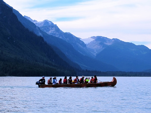 Chilkoot Lake Canoe Wildlife Safari